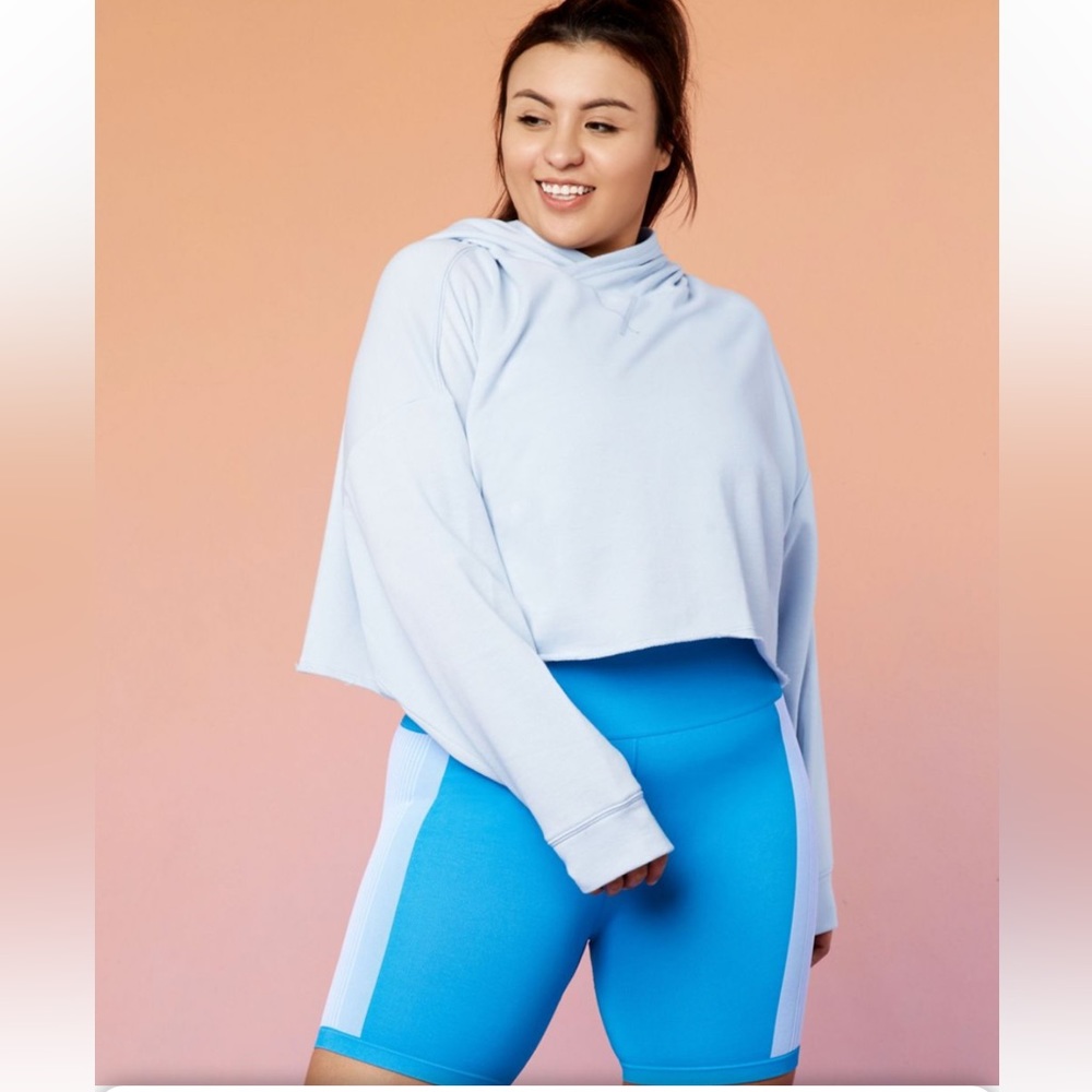 Fabletics Brisa Cropped Raw Edge Hoodie size L